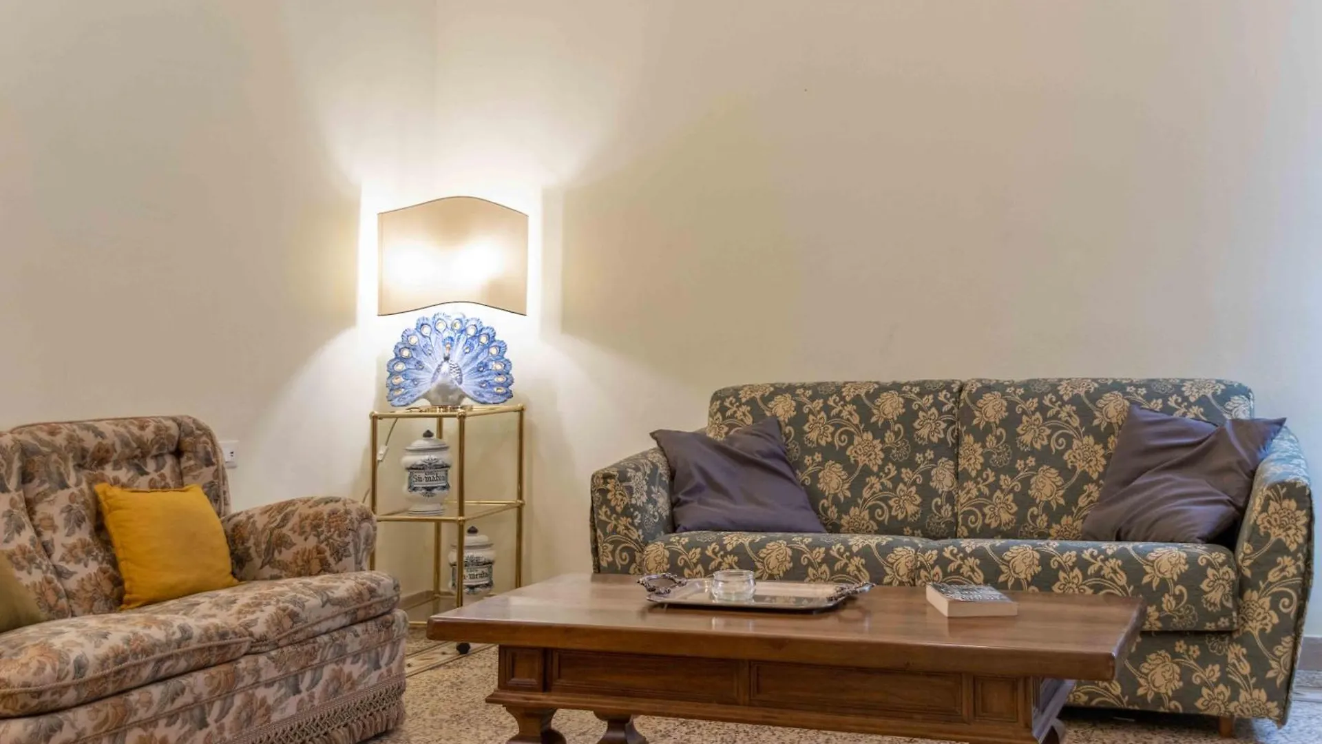 דירות פירנצה Santa Maria Novella Large Terrace 0*,
